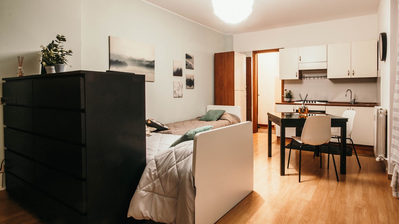Photo of Livingroom in Downtown