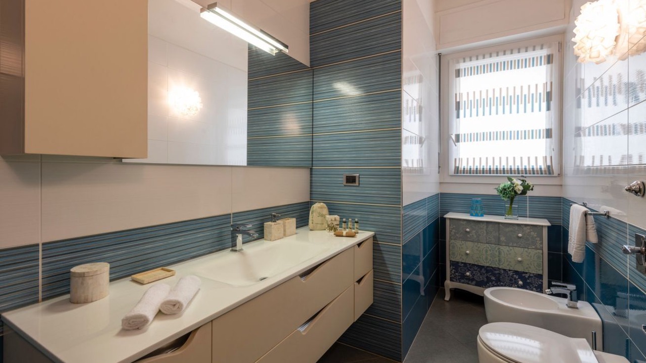 Photo of Bathroom in Washington