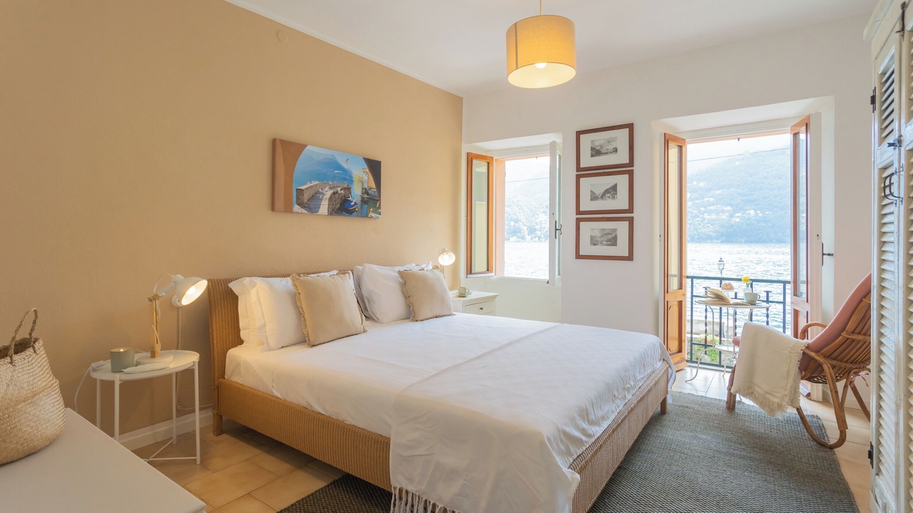 Photo of Bedroom in Carate Urio