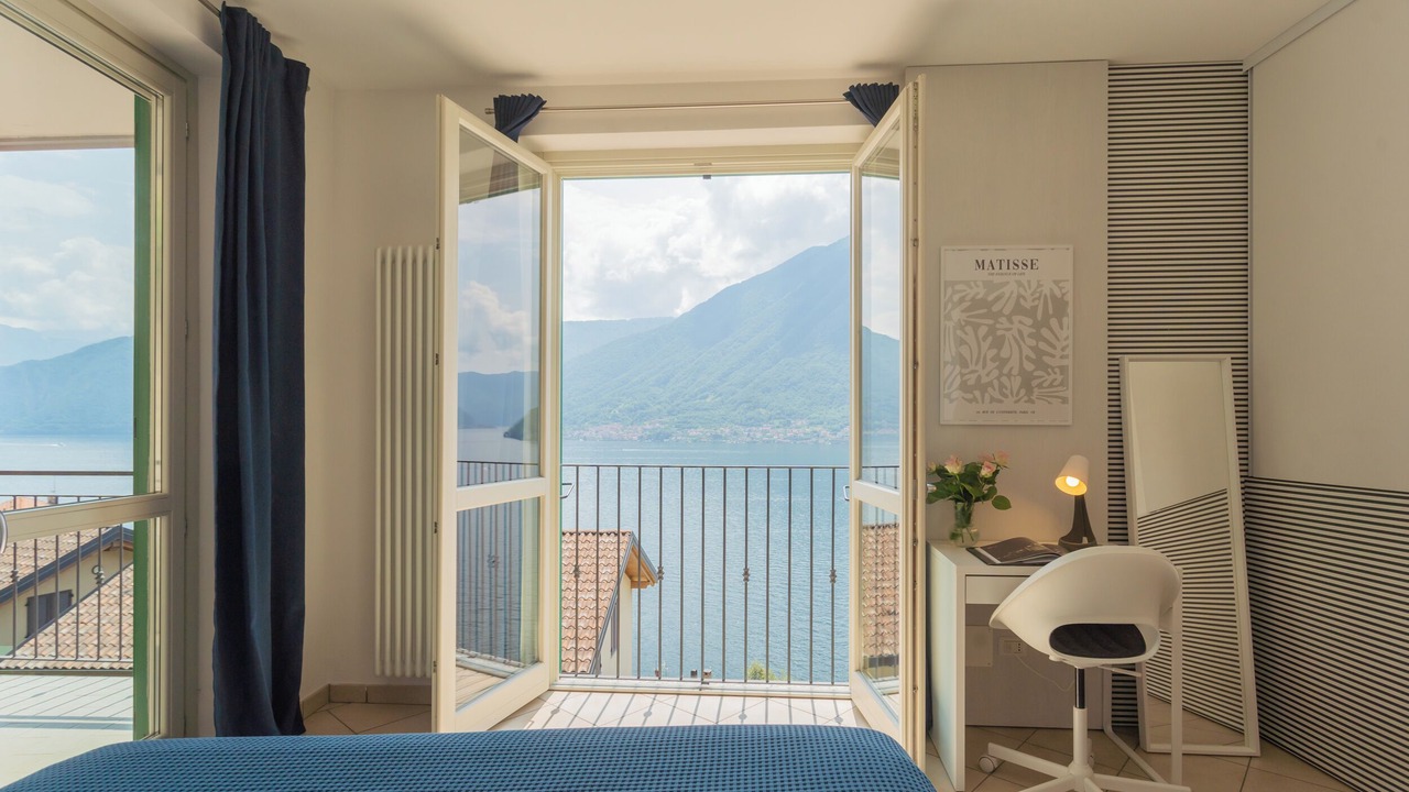 Photo of Bedroom in Colonno