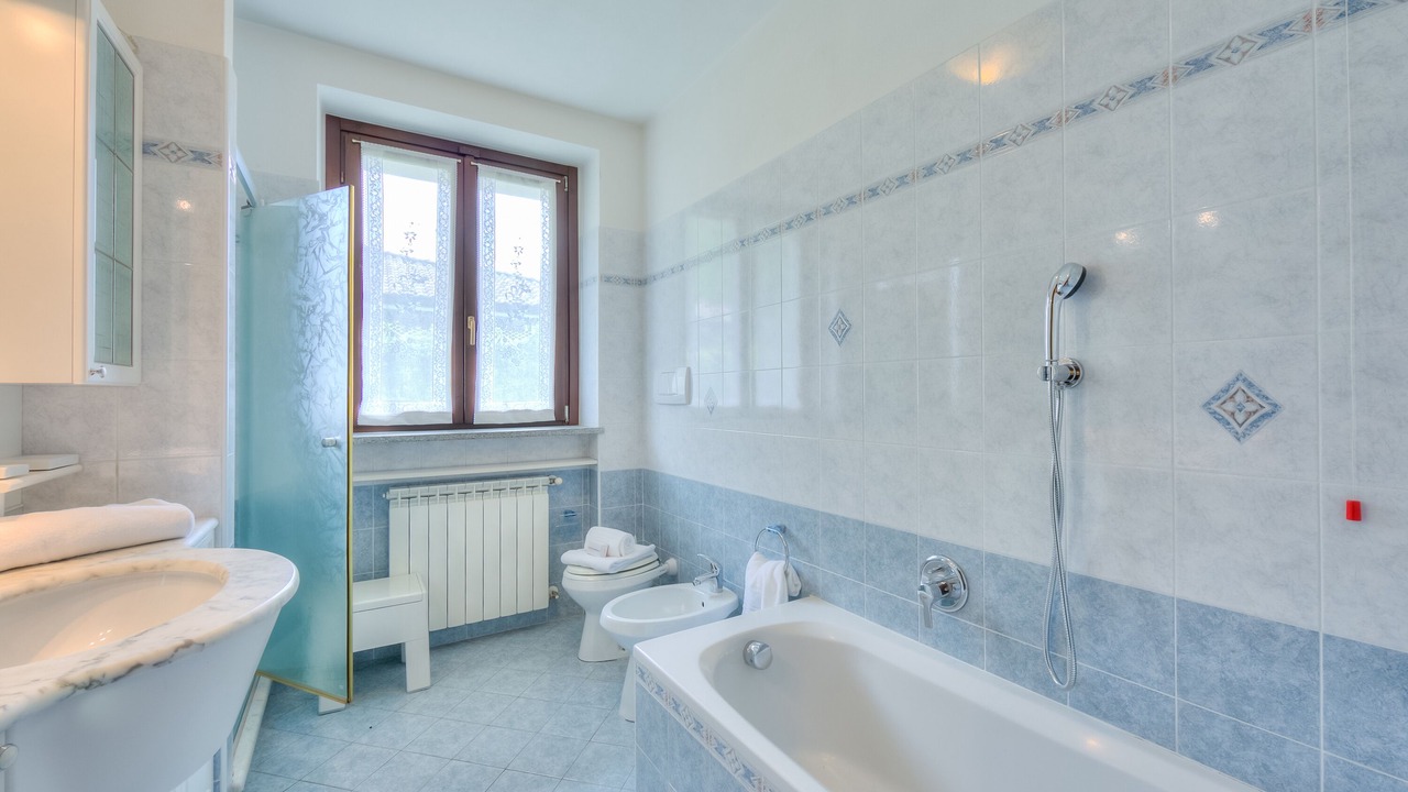 Photo of Bathroom in Cellina