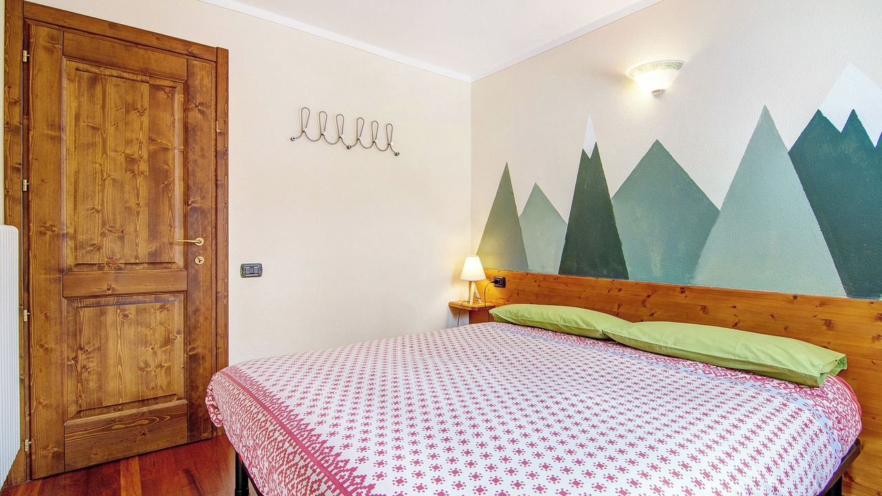 Photo of Bedroom in Campodolcino