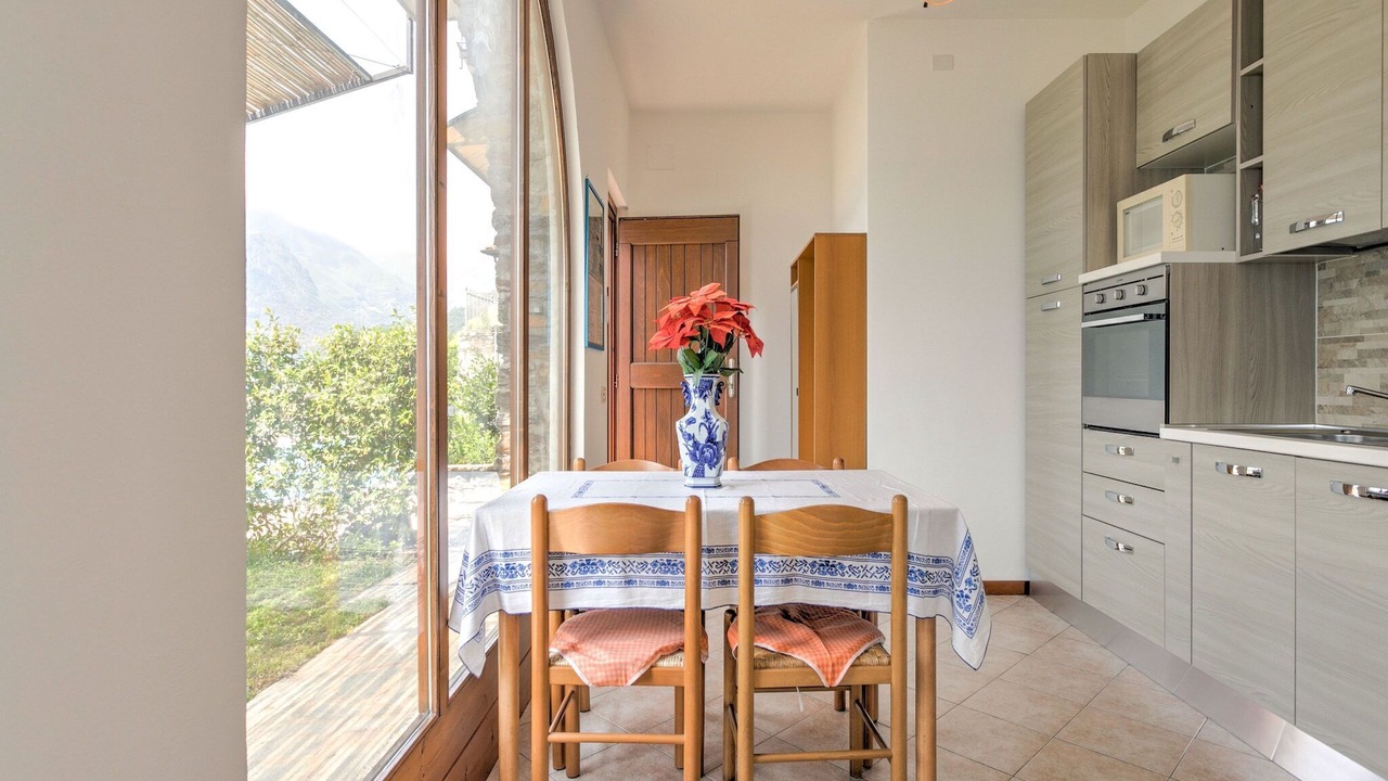 Photo of Livingroom in Gravedona
