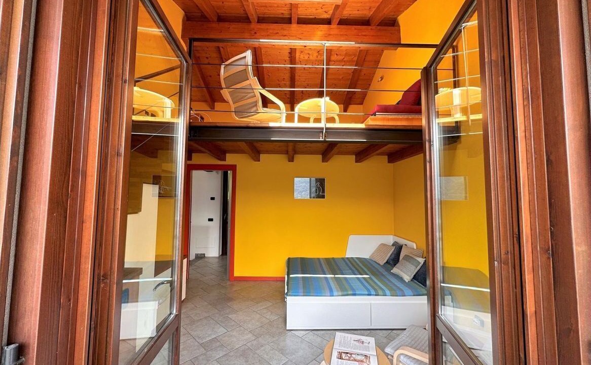 Photo of Bedroom in Carate Urio