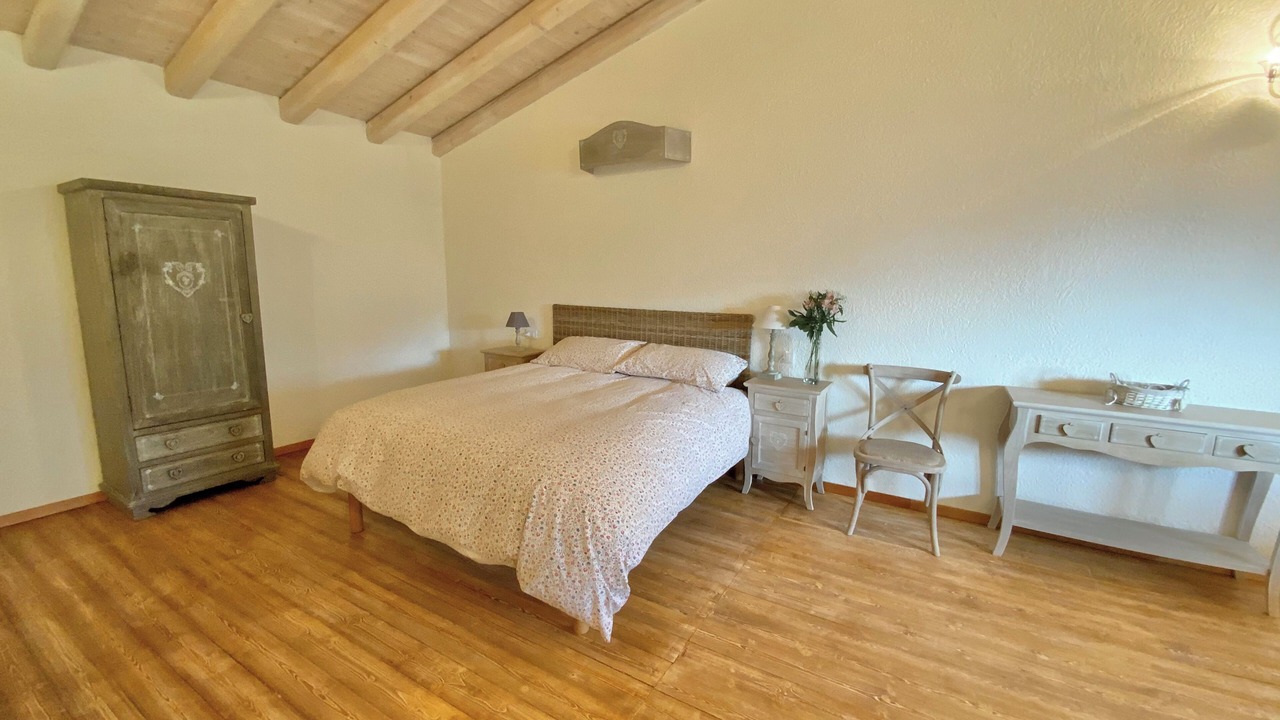 Photo of Bedroom in Gaino