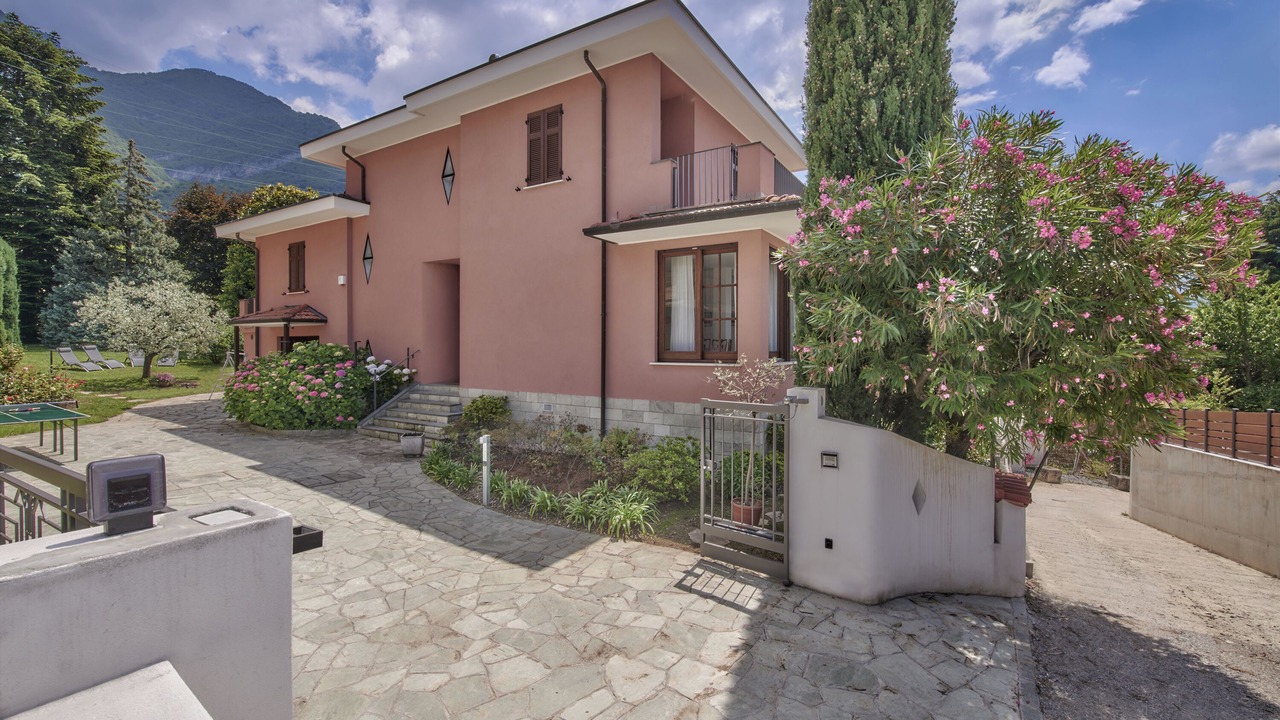 Photo of Patio Balcony in Lierna