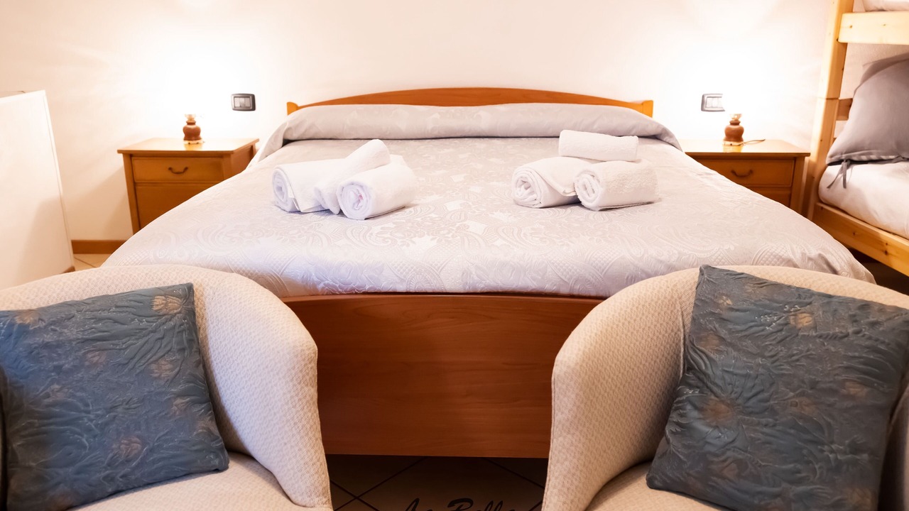 Photo of Bedroom in Brusimpiano