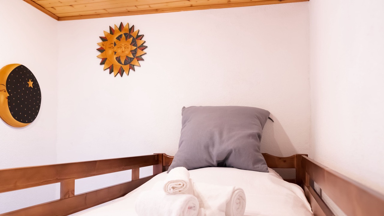 Photo of Bedroom in Brusimpiano