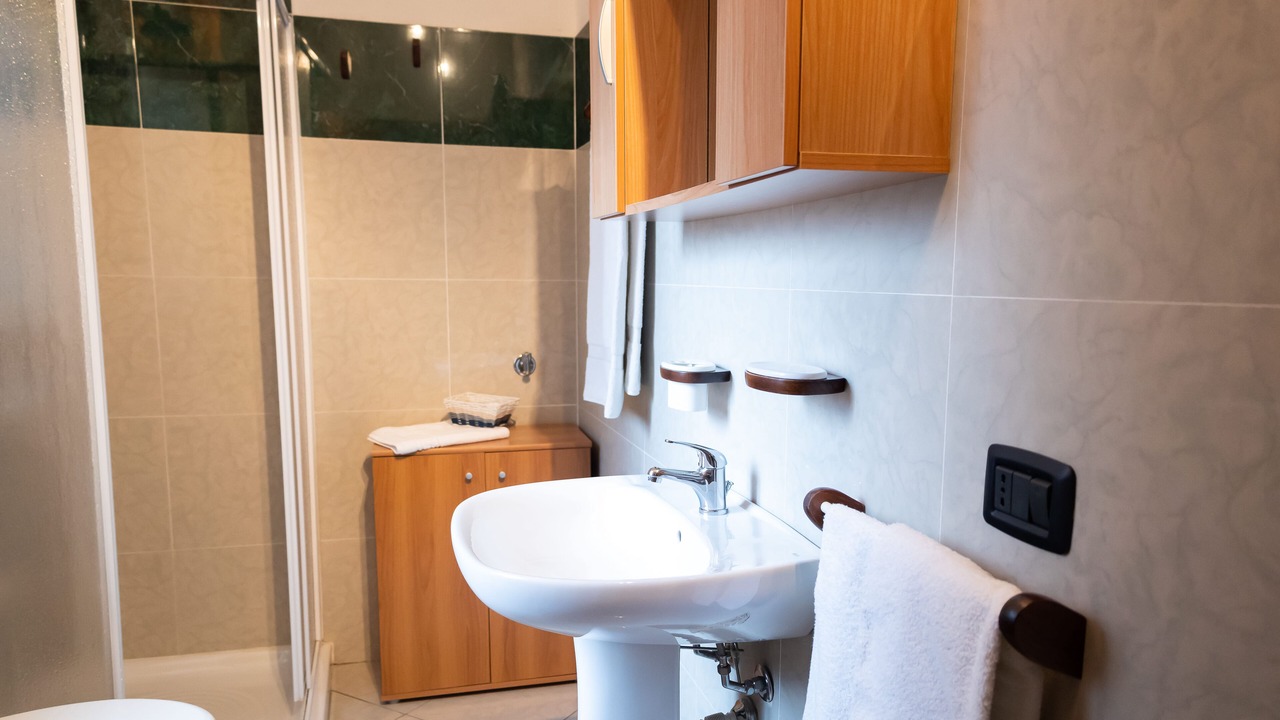 Photo of Bathroom in Brusimpiano