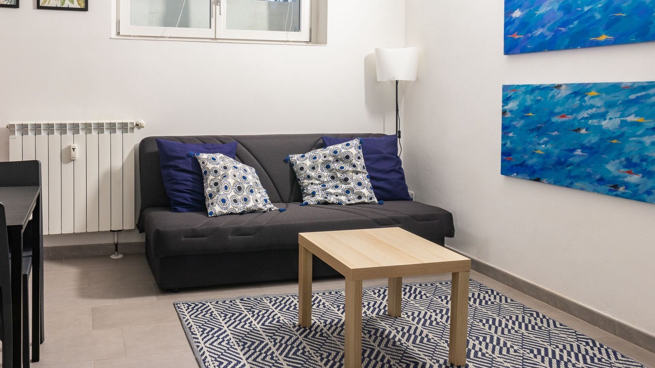 Photo of Livingroom in Downtown