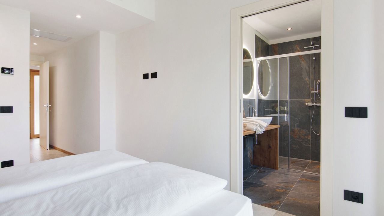Photo of Bedroom in Colico