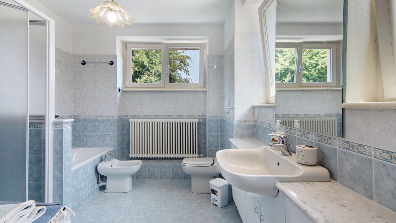 Photo of Bathroom in Lanzo d'Intelvi