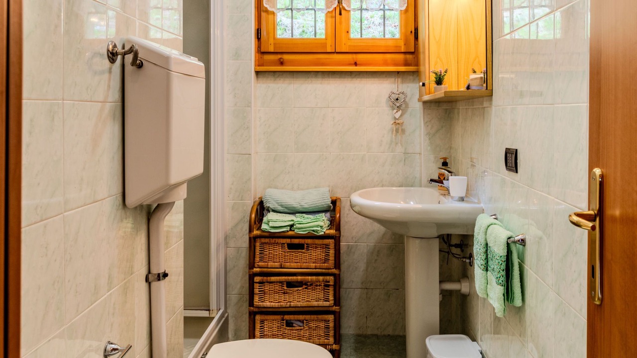Photo of Bathroom in Civo
