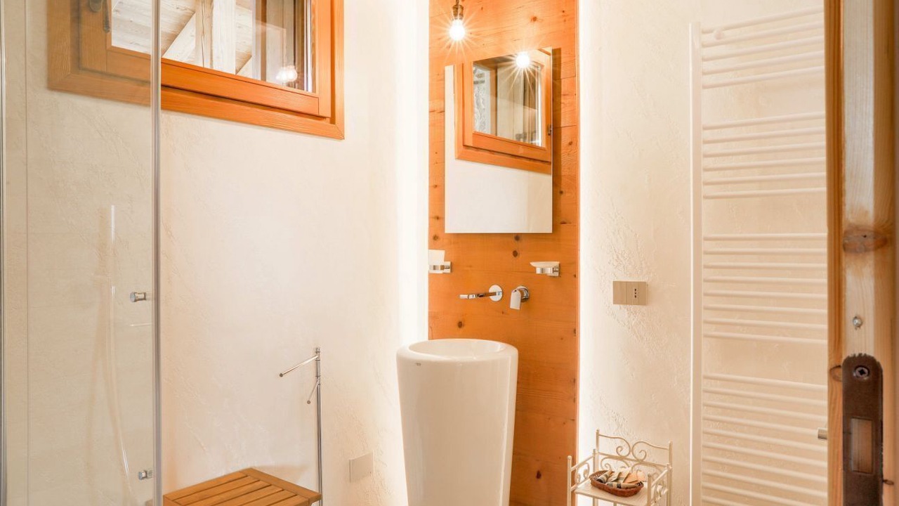 Photo of Bathroom in Dervio