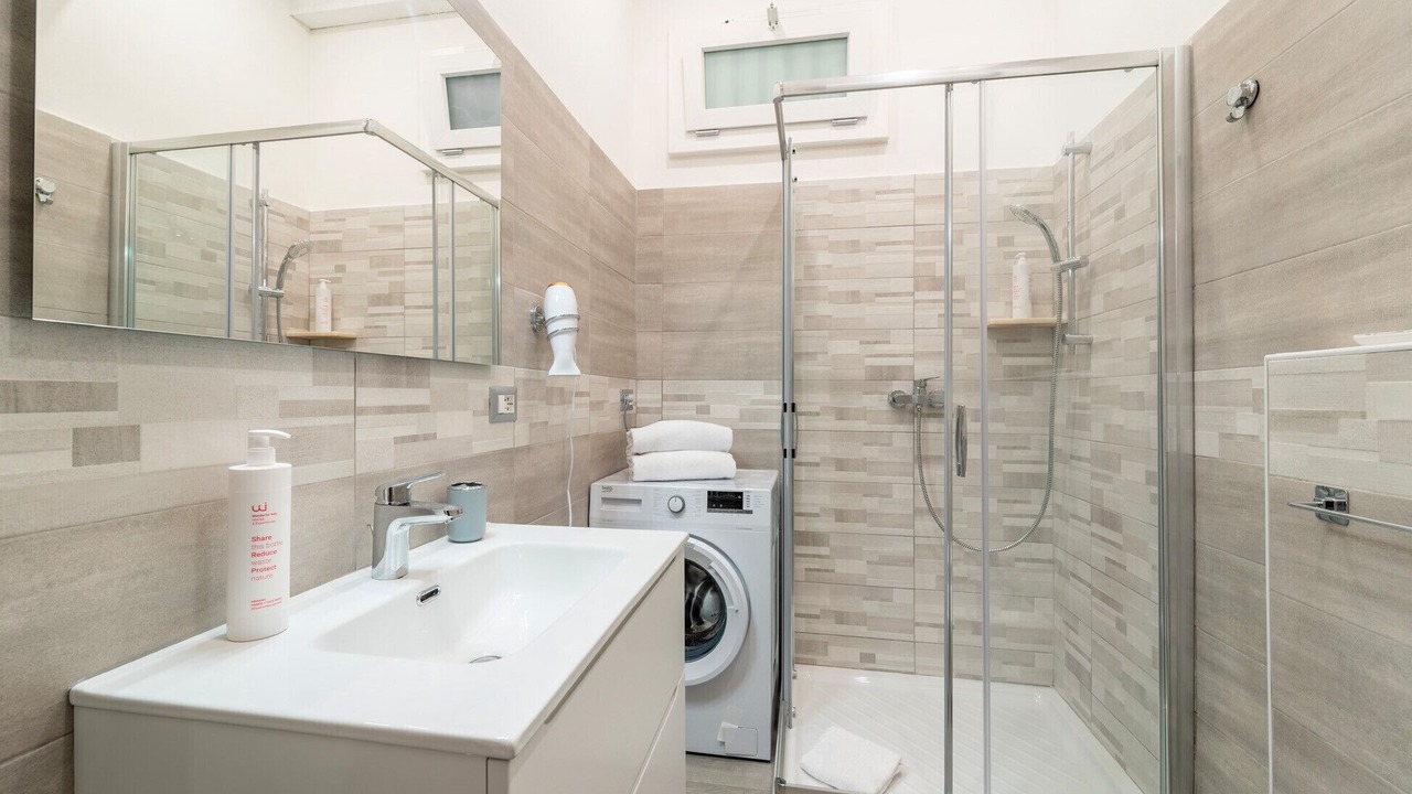 Photo of Bathroom in Como