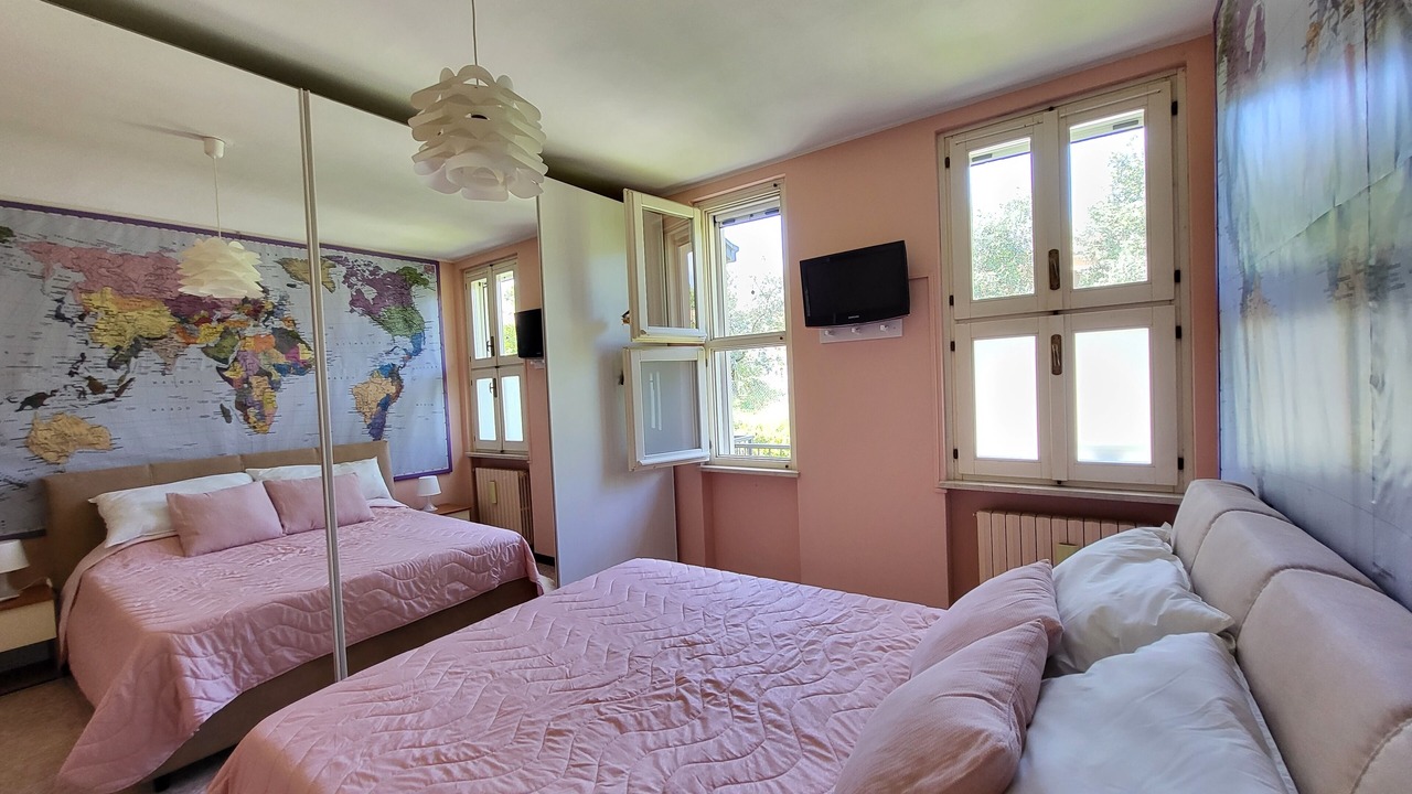 Photo of Bedroom in Polpenazze del Garda