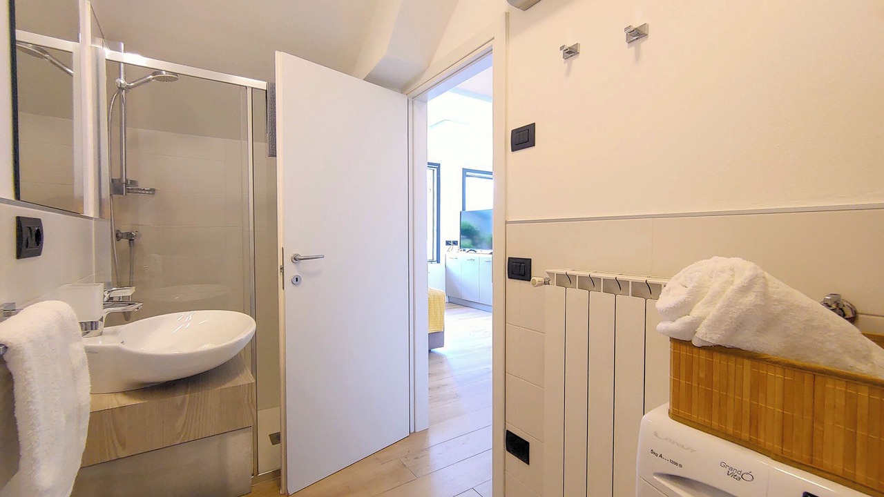 Photo of Bathroom in Dascio