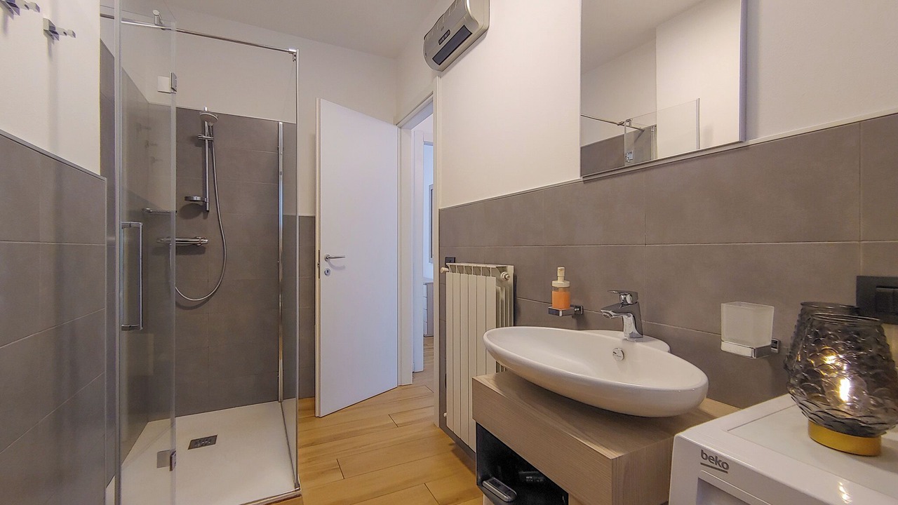 Photo of Bathroom in Dascio