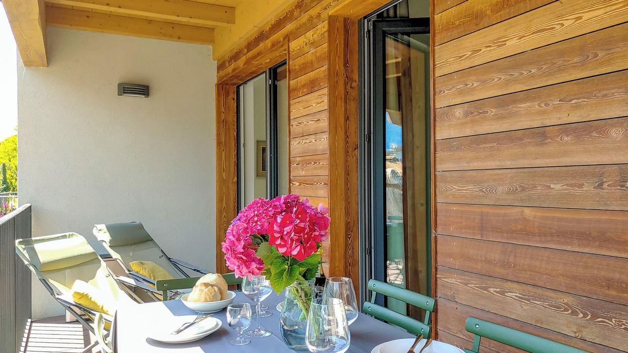Photo of Patio Balcony in Dascio