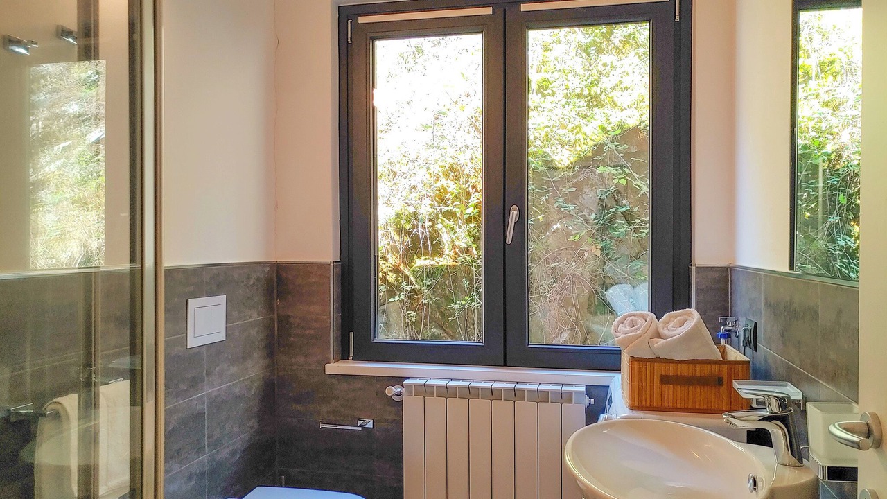 Photo of Bathroom in Dascio