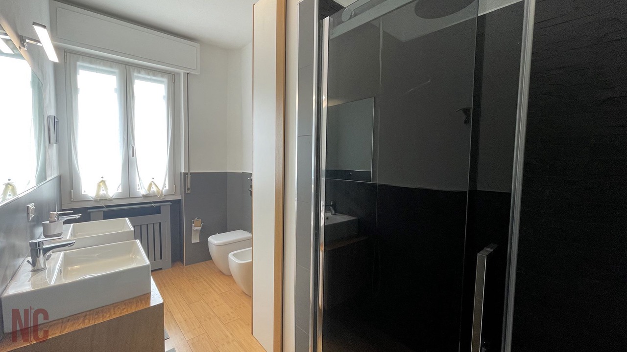 Photo of Bathroom in San Cristoforo Sul Naviglio