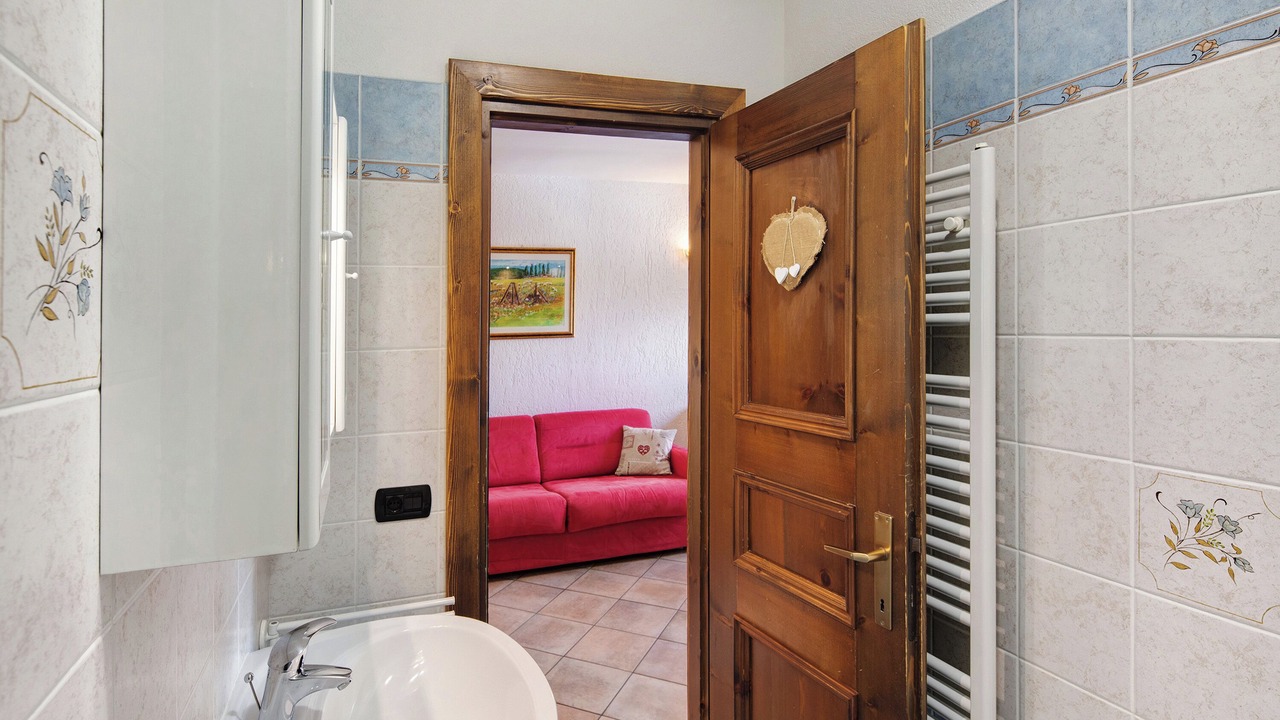 Photo of Bathroom in Teola