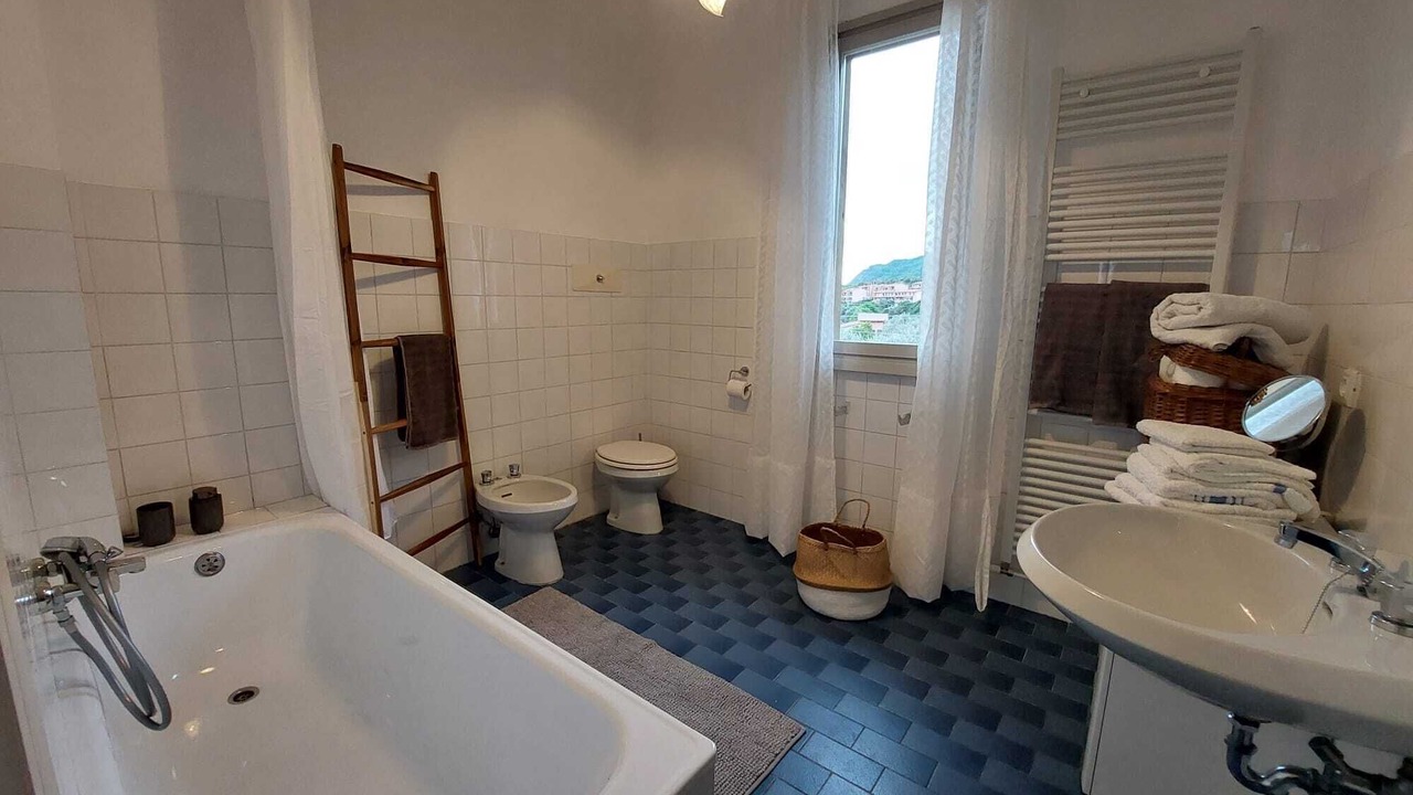 Photo of Bathroom in Gaino