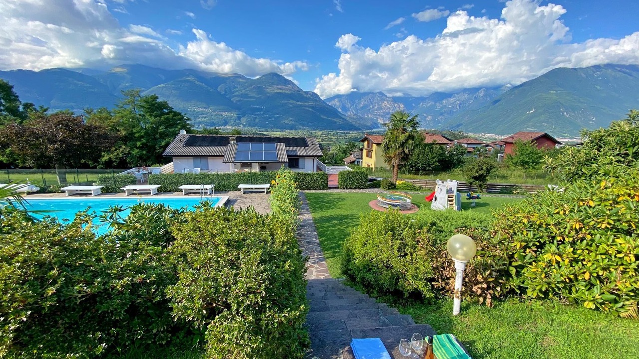 Photo of Outdoor in Colico Piano