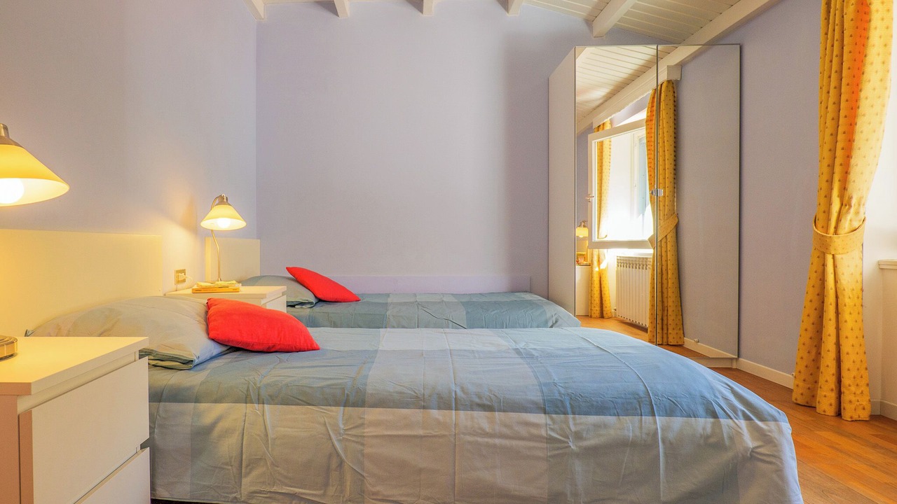 Photo of Bedroom in Colico Piano