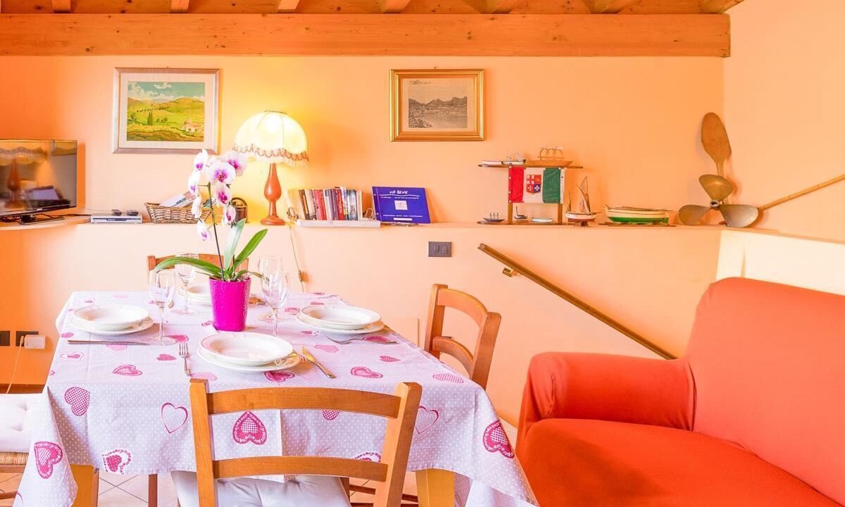Photo of Livingroom in Calozzo