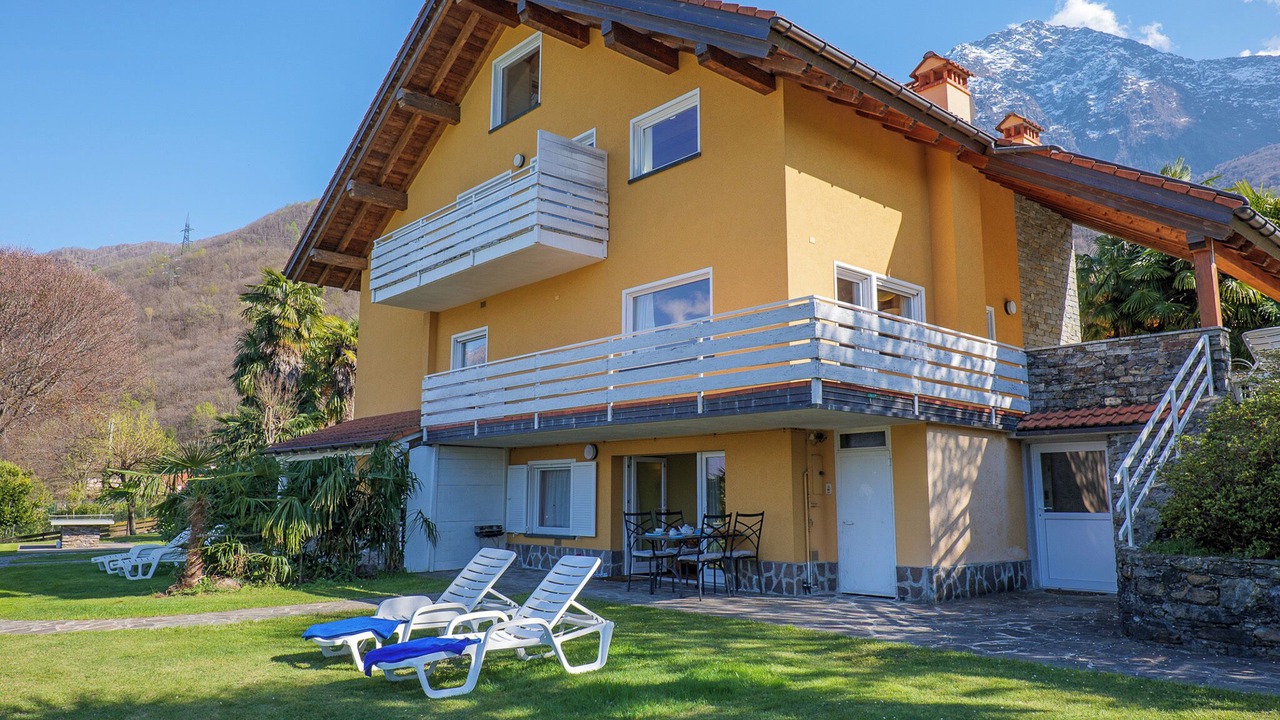 Photo of Outdoor in Colico Piano