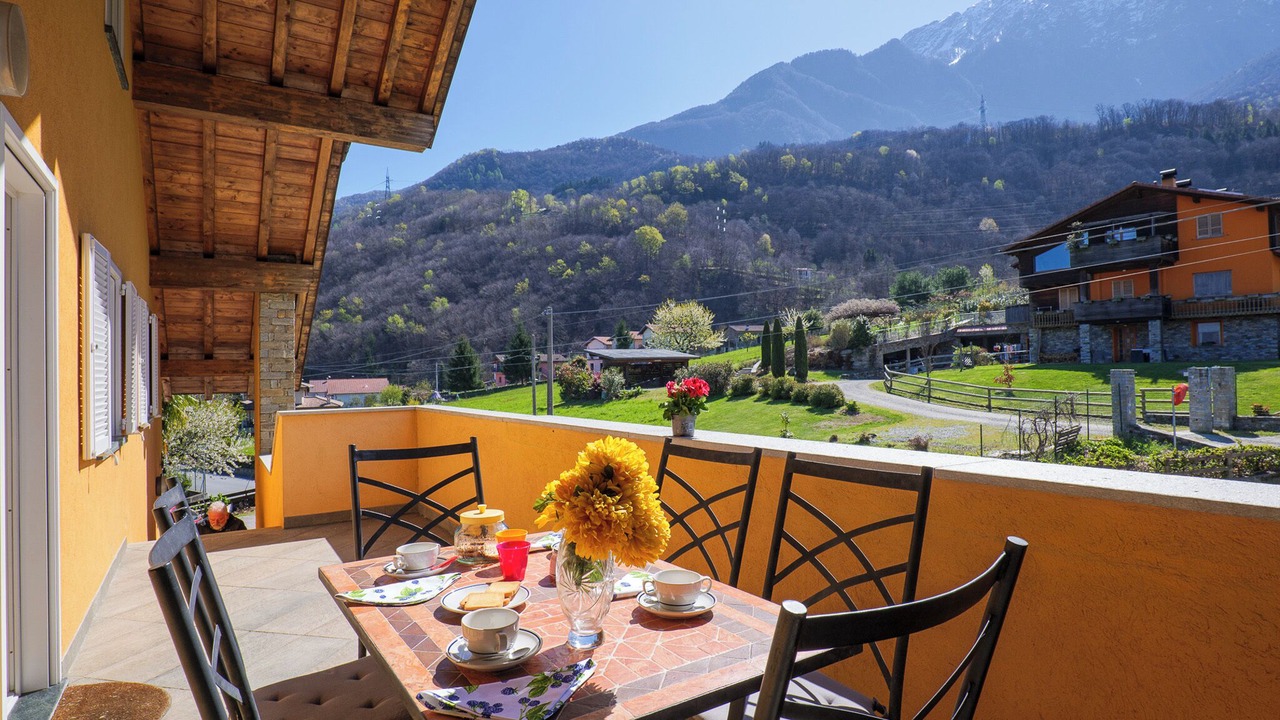 Photo of Outdoor in Colico Piano