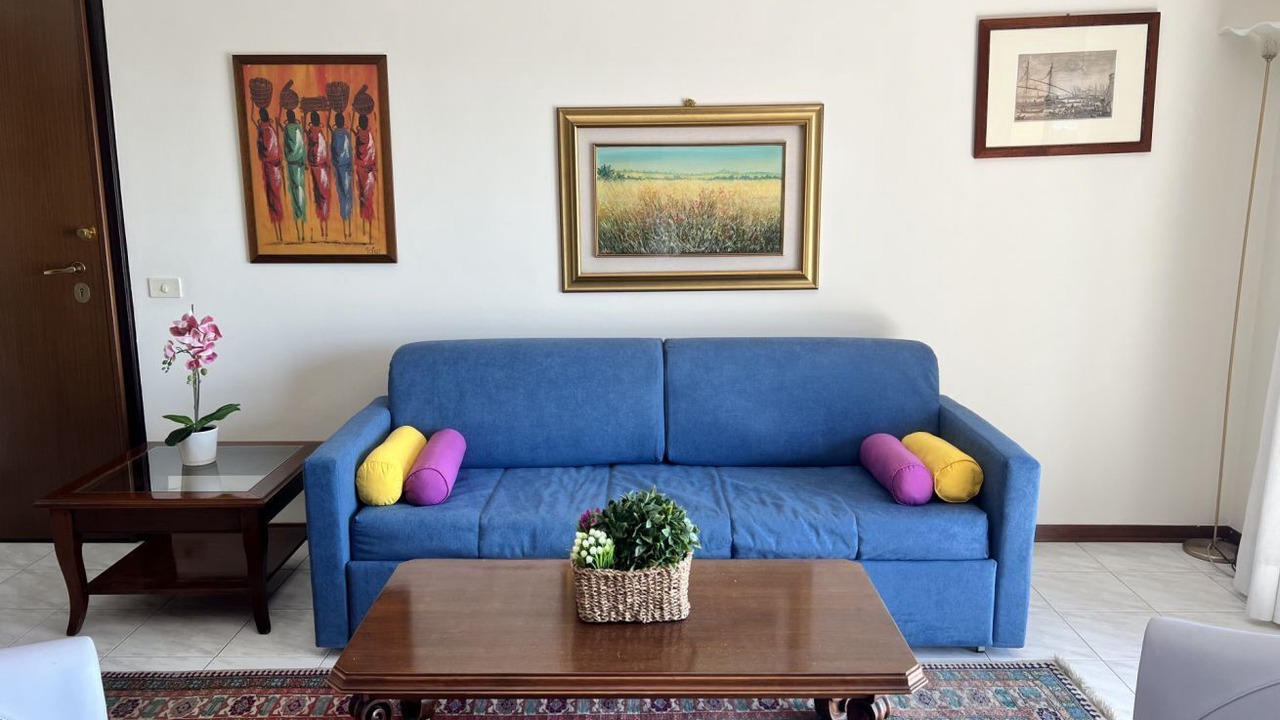 Photo of Livingroom in Pero