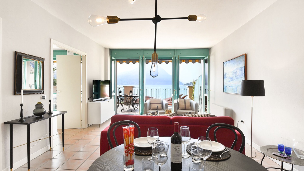 Photo of Bedroom in Porlezza