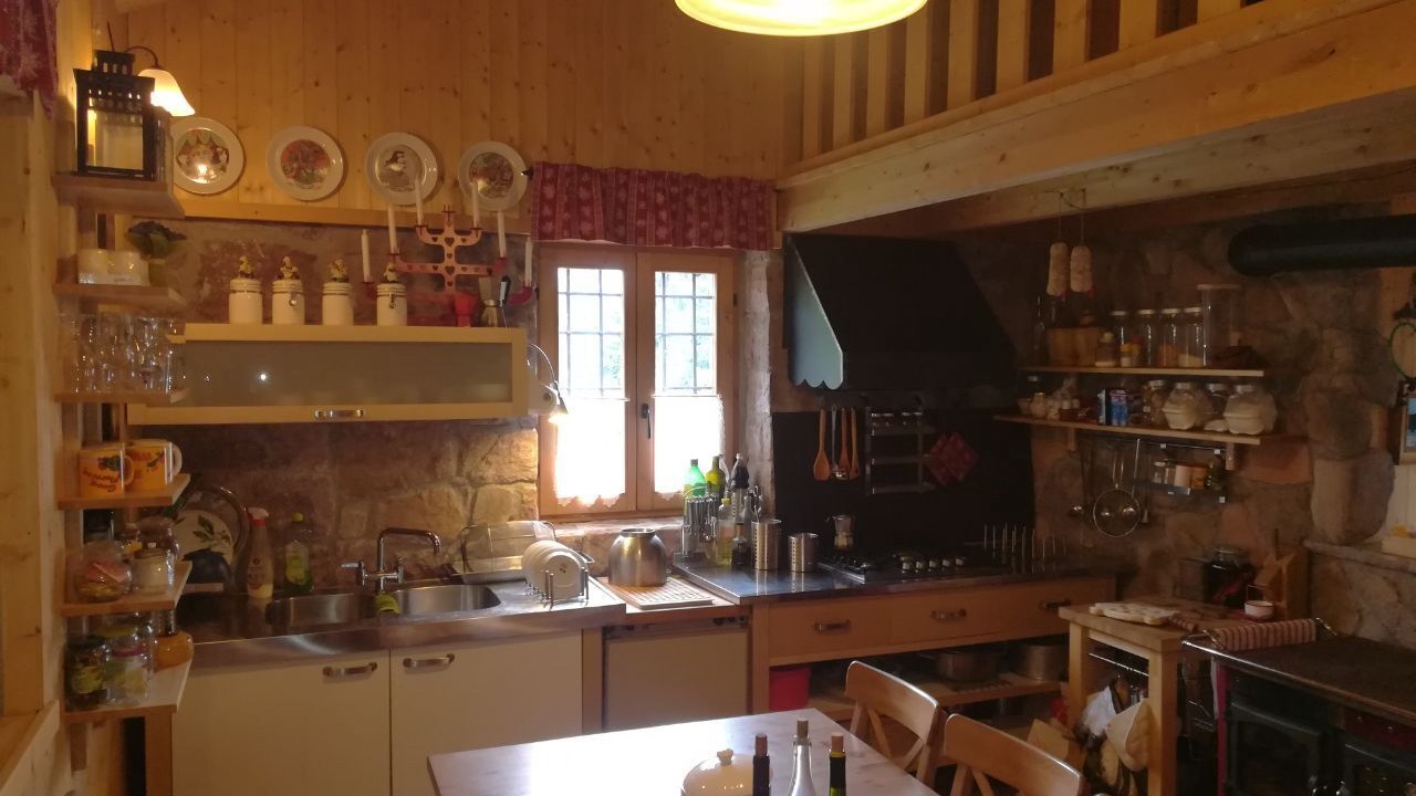 Photo of Kitchen in Prestine