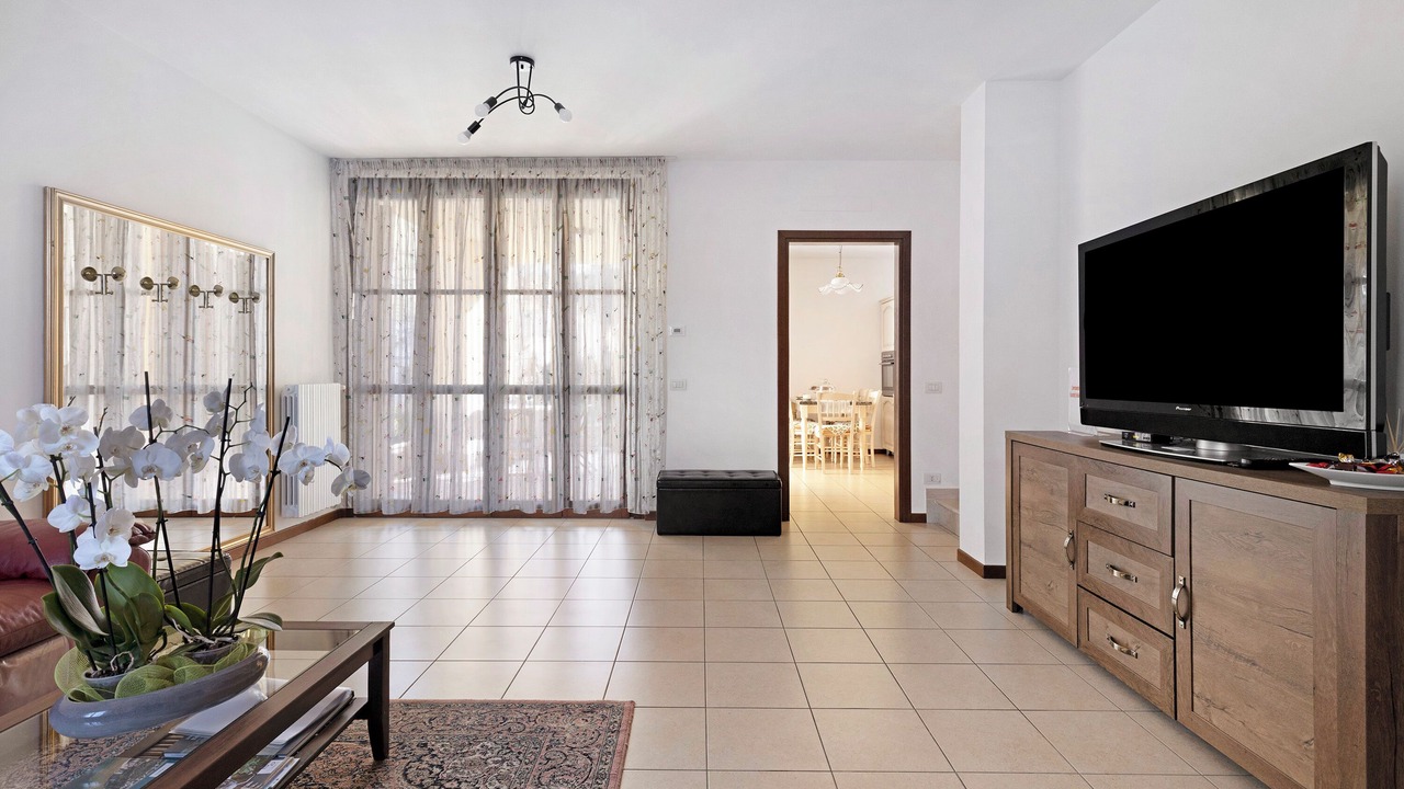 Photo of Livingroom in Mantua