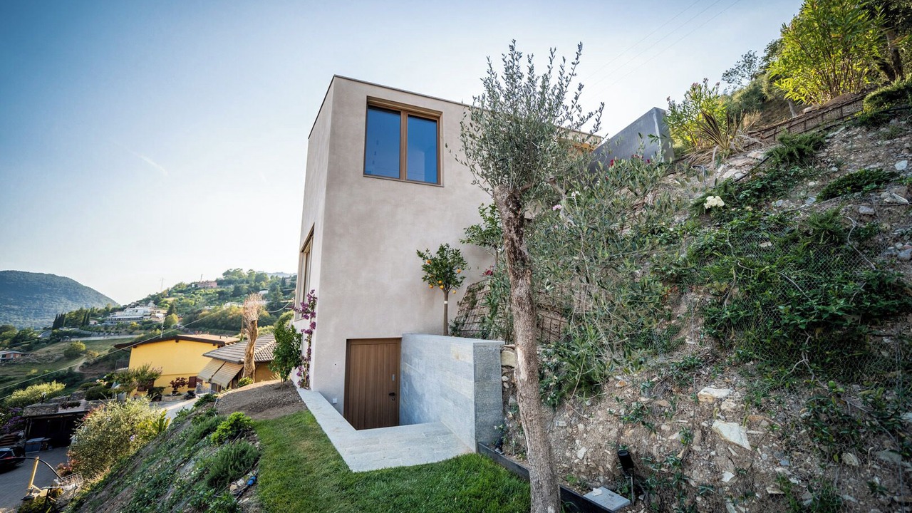 Photo of Outdoor in Arias
