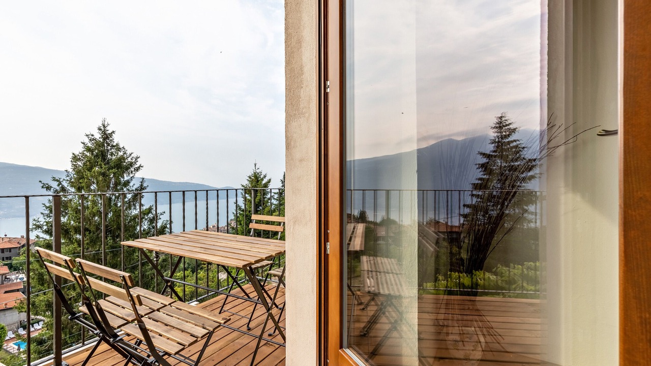 Photo of Outdoor in Aer