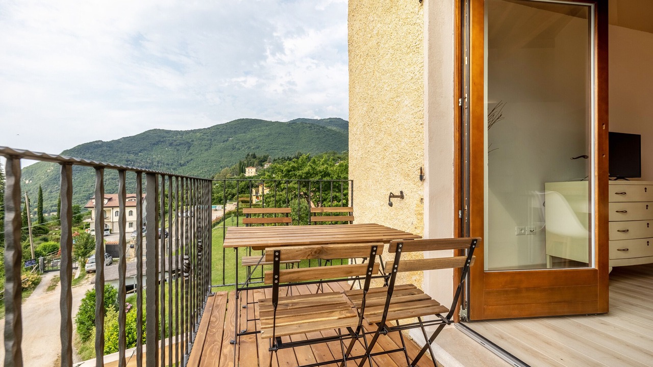 Photo of Outdoor in Aer