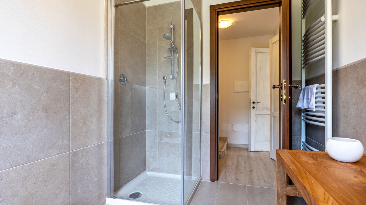 Photo of Bathroom in Aer