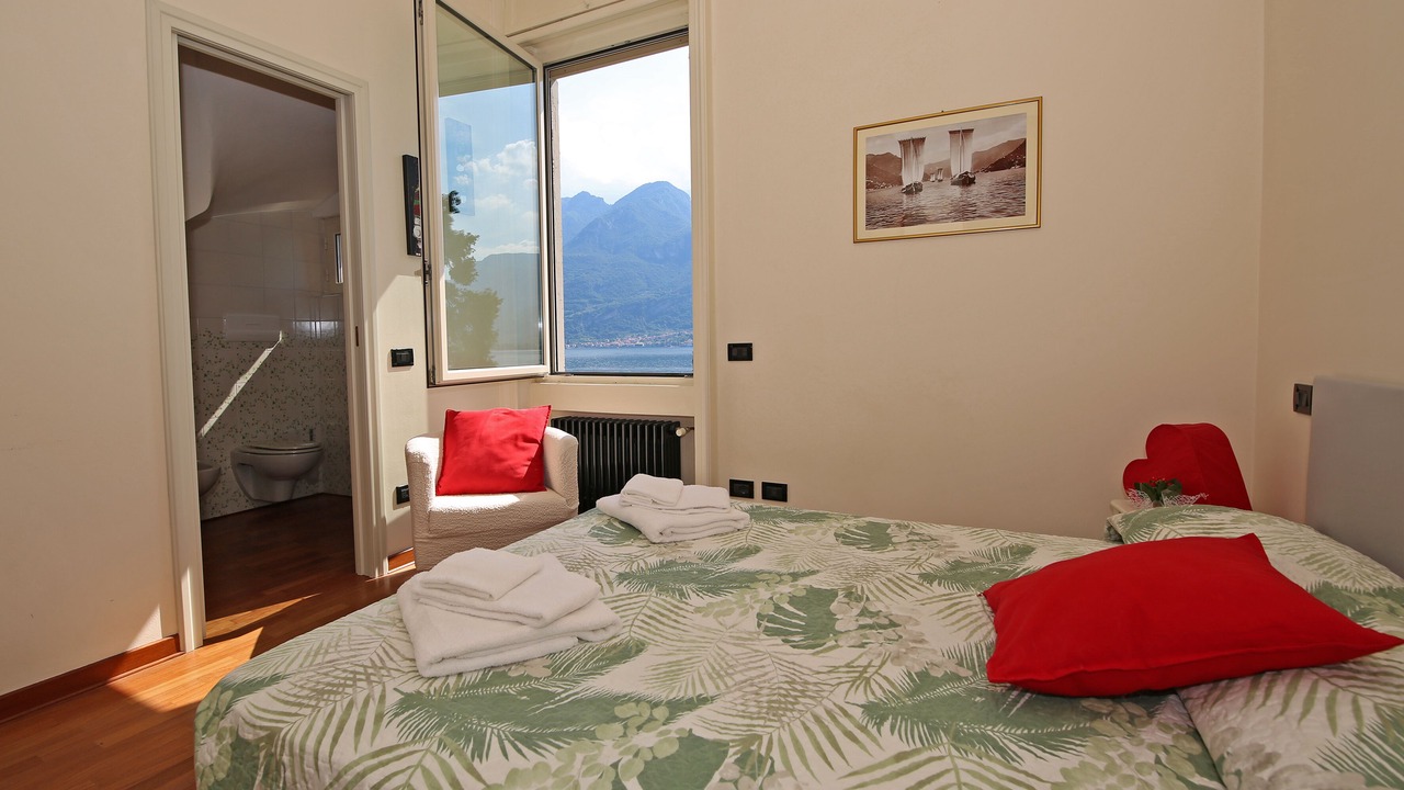 Photo of Bedroom in Oliveto Lario