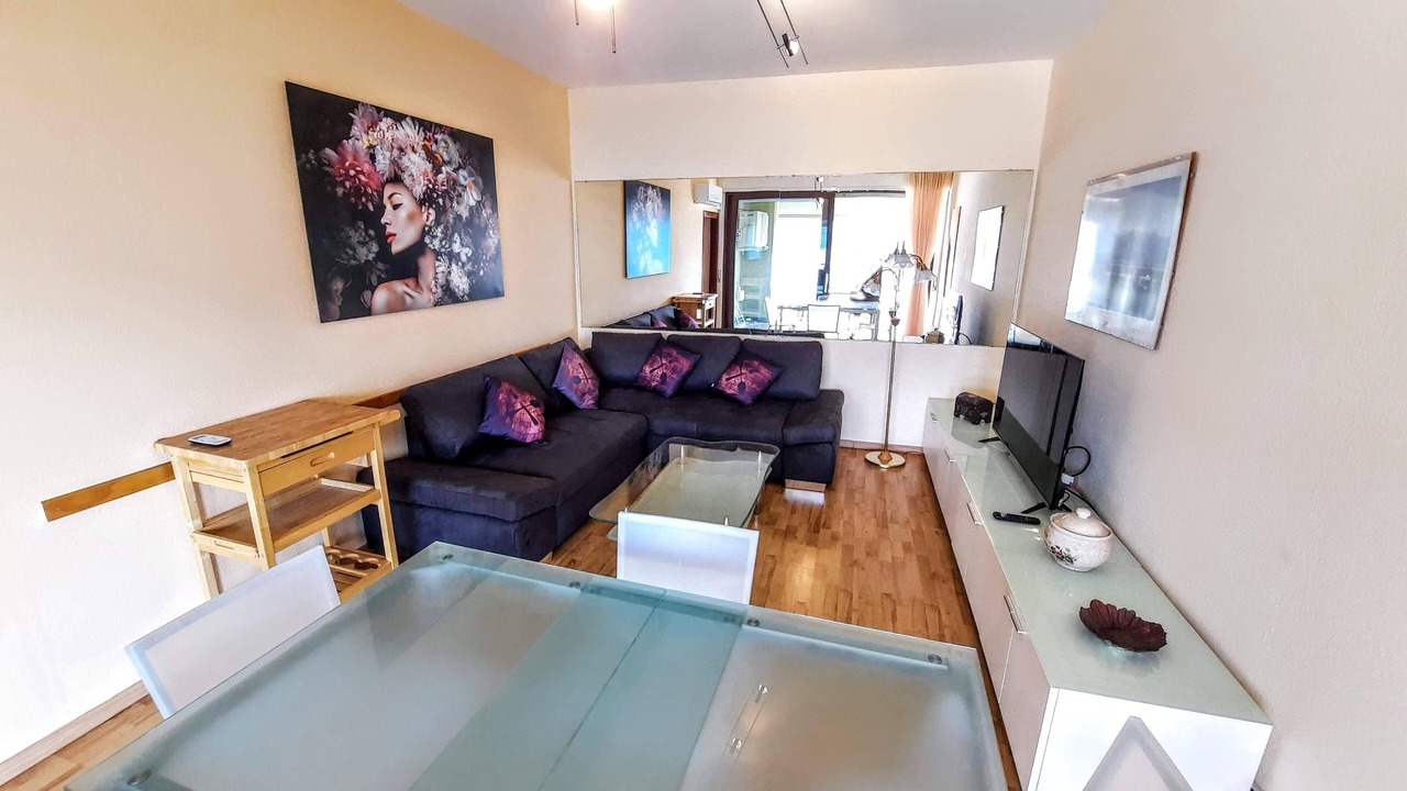 Photo of Livingroom in Euroville