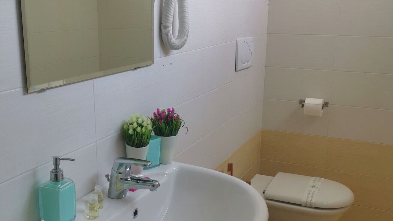 Photo of Bathroom in Rho