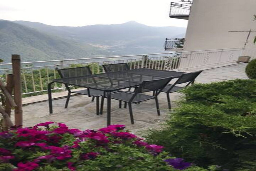 Photo of Outdoor in Pigra