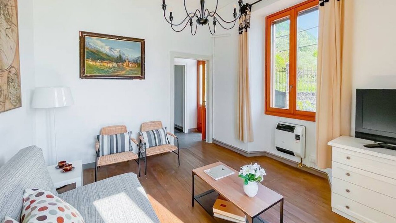 Photo of Livingroom in Fiumelatte