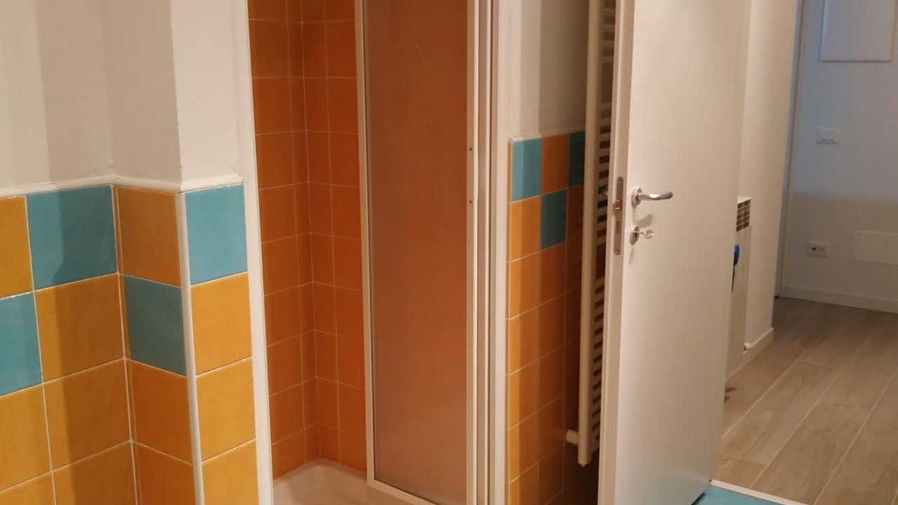 Photo of Bathroom in Lovere Old Town