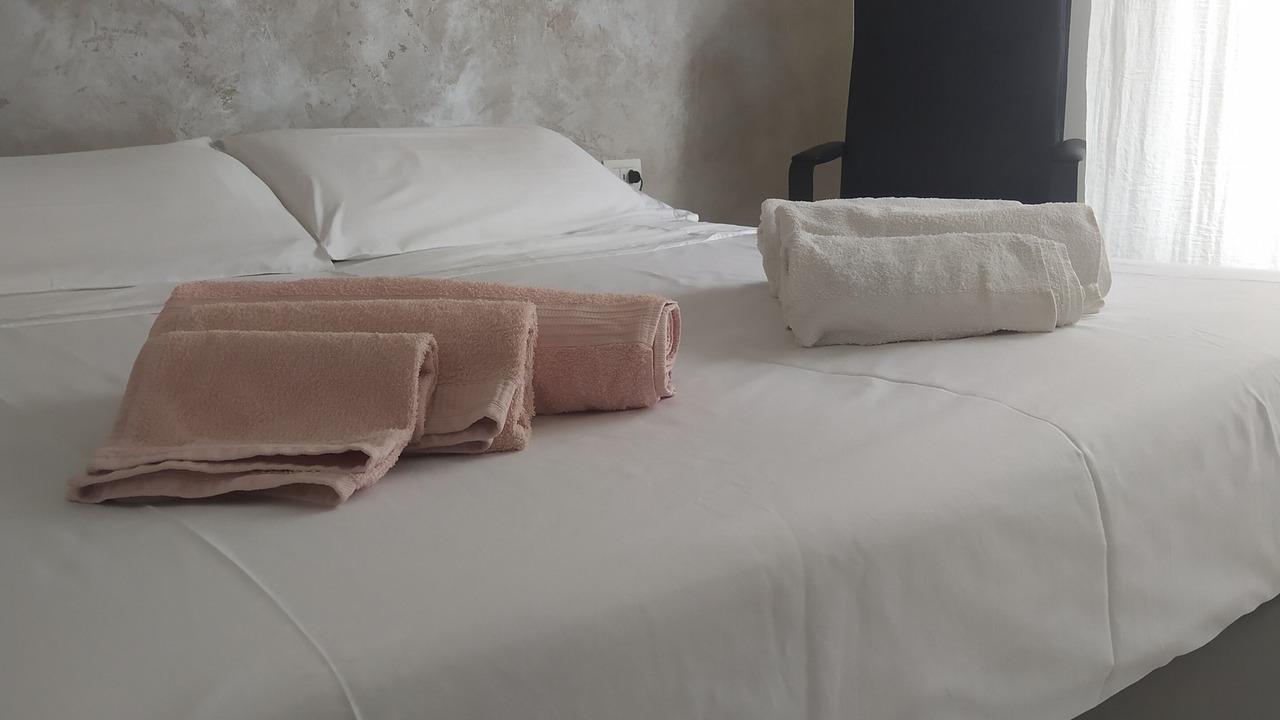 Photo of Bedroom in Pero