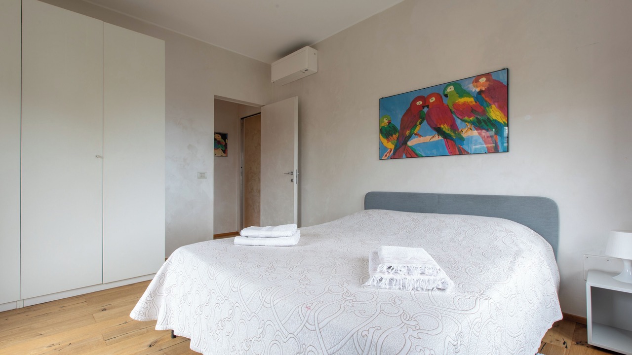 Photo of Bedroom in Tricolore