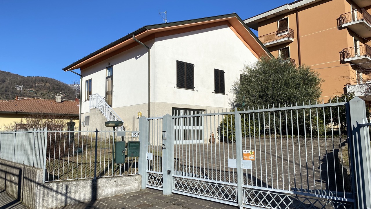 Photo of Outdoor in Lipomo