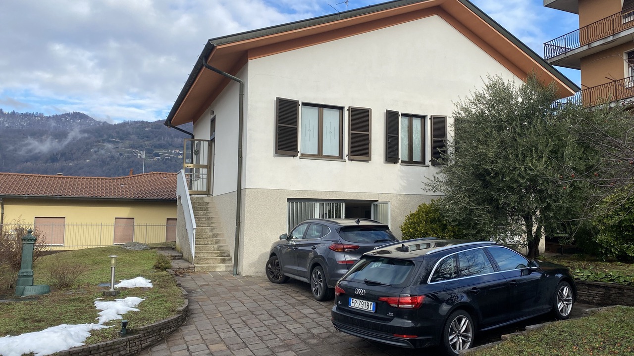 Photo of Outdoor in Lipomo
